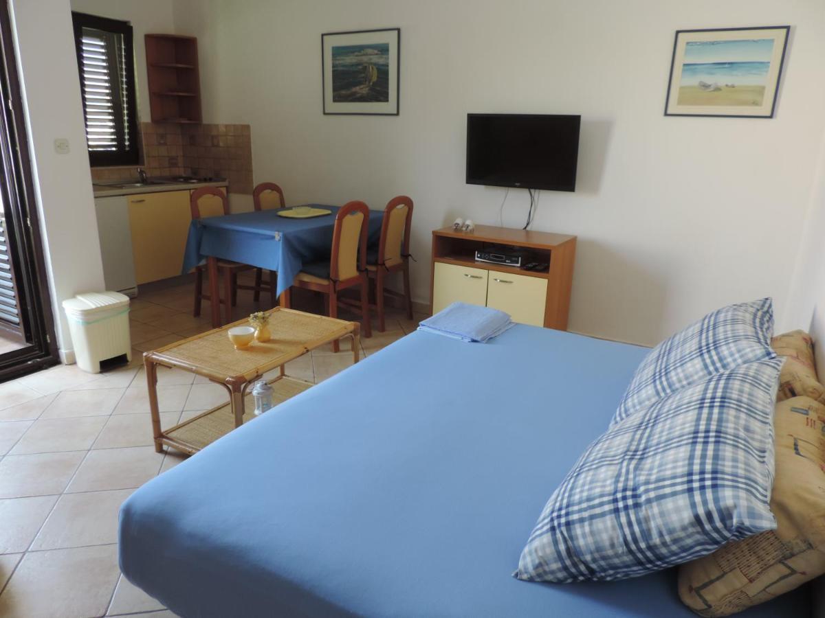 Apartmani Lavanda พาก ภายนอก รูปภาพ