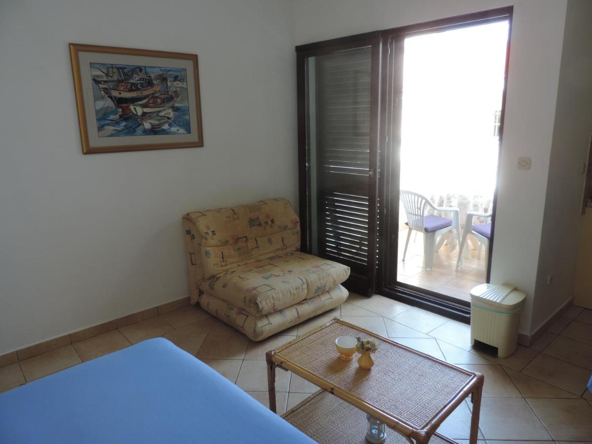 Apartmani Lavanda พาก ภายนอก รูปภาพ