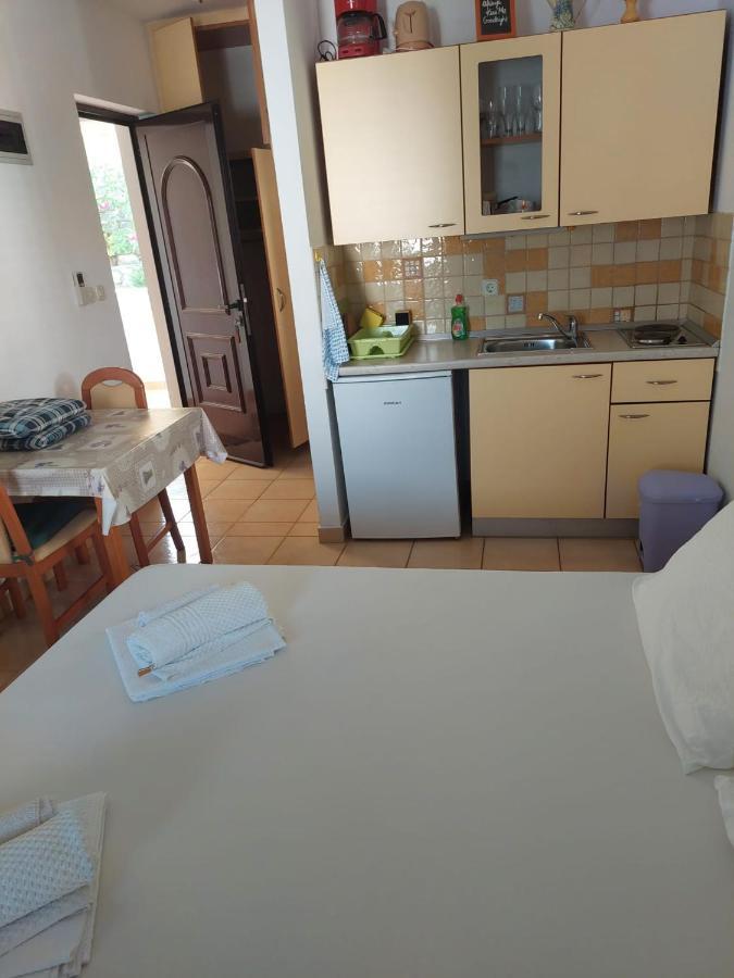 Apartmani Lavanda พาก ภายนอก รูปภาพ